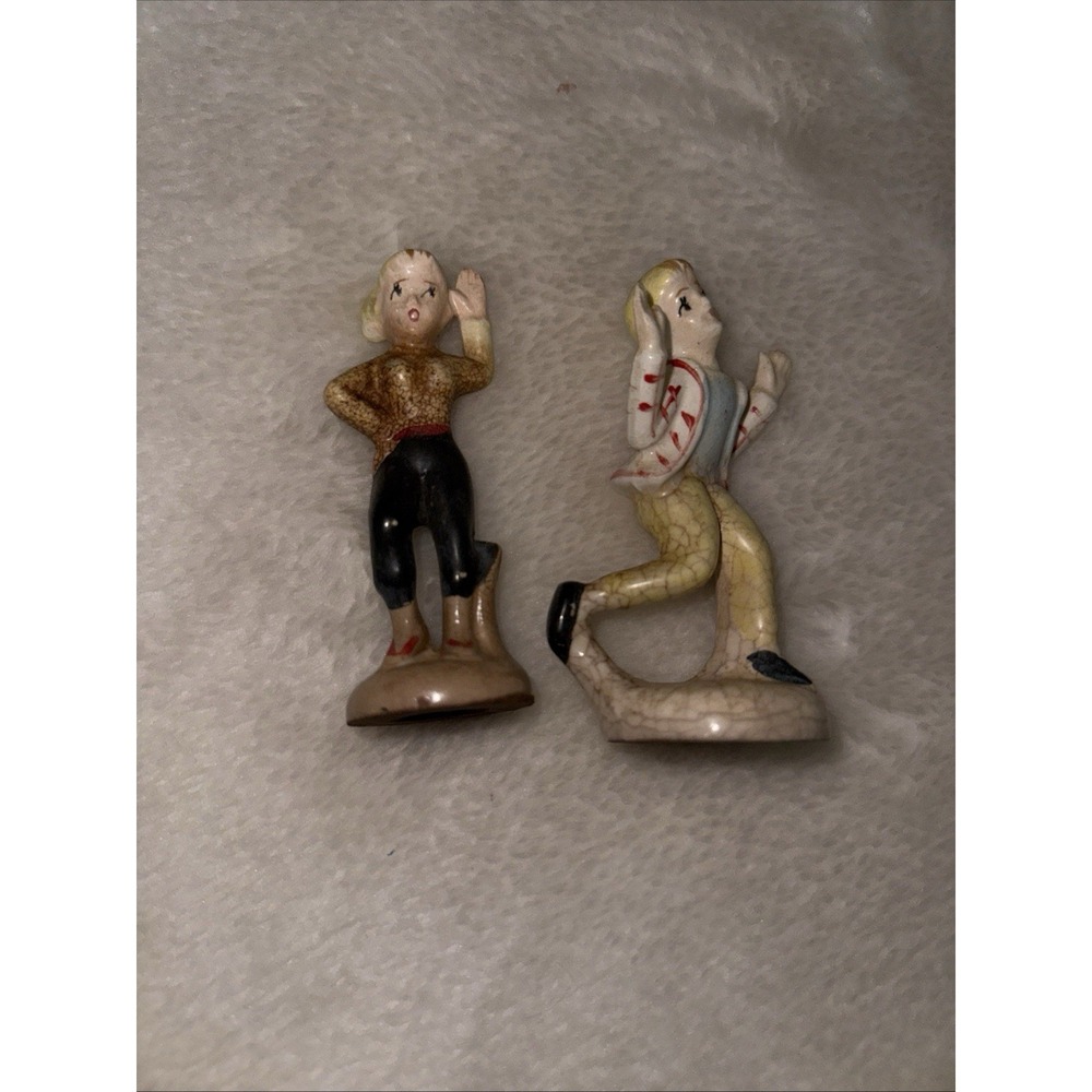 Beautiful Vintage Pair Of Victorian Boy And Girl Dancing Figurines
